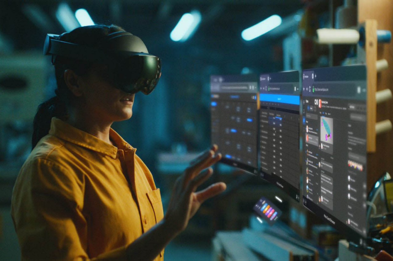 Meta Quest Pro，headset，Mixed reality，product design，