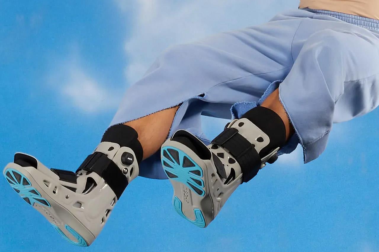 product design，Medical boots，sneakers，Appearance design，