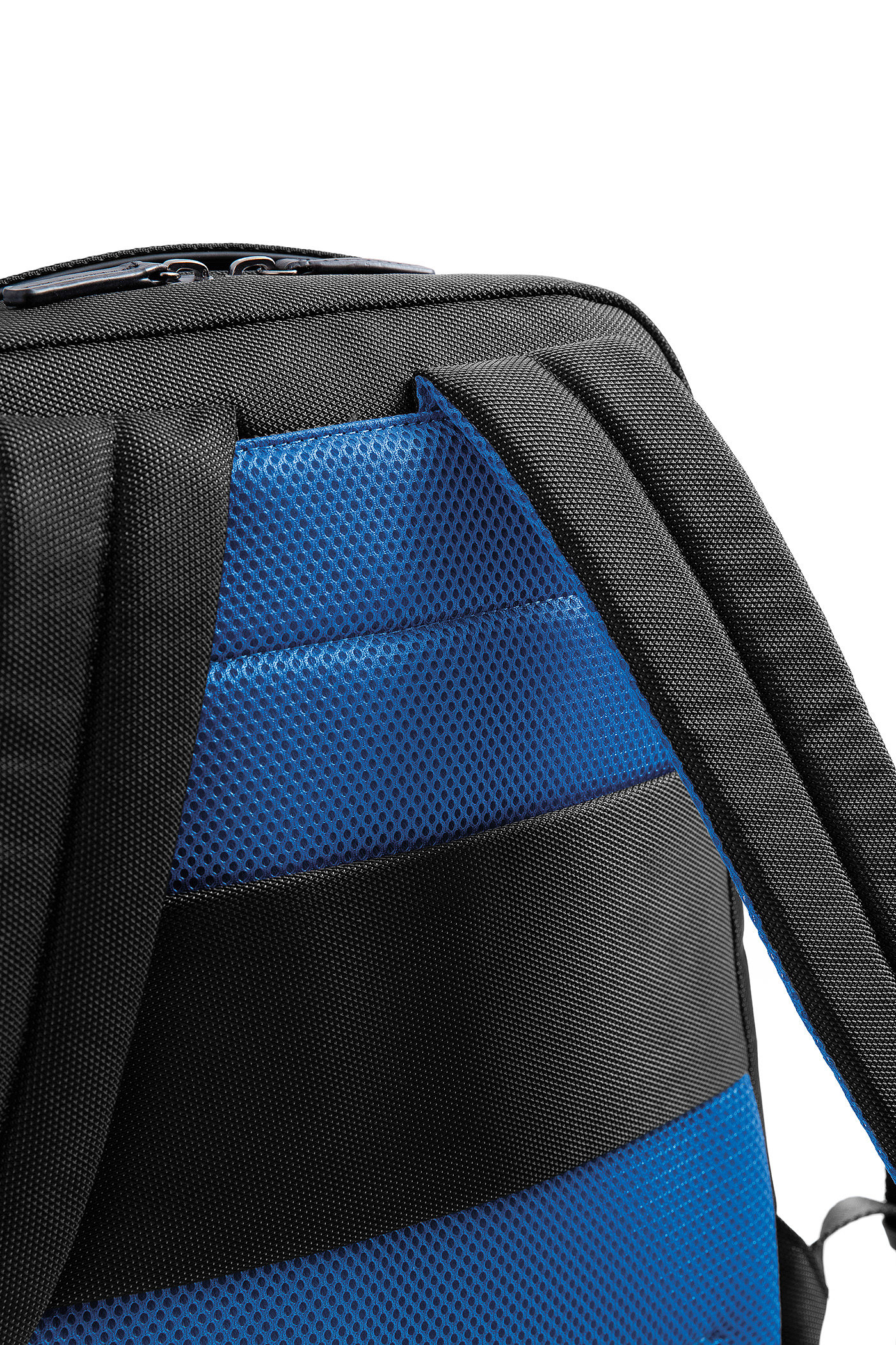 Riccardo Trussi，CROSS bag series，packing design，Modern style，