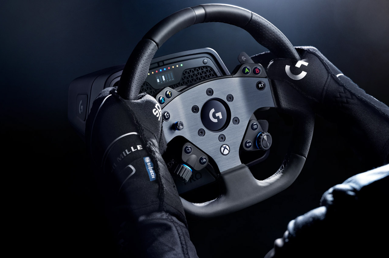 PRO racing steering wheel，PRO racing pedal，Simulated racing car，logitech，product design，