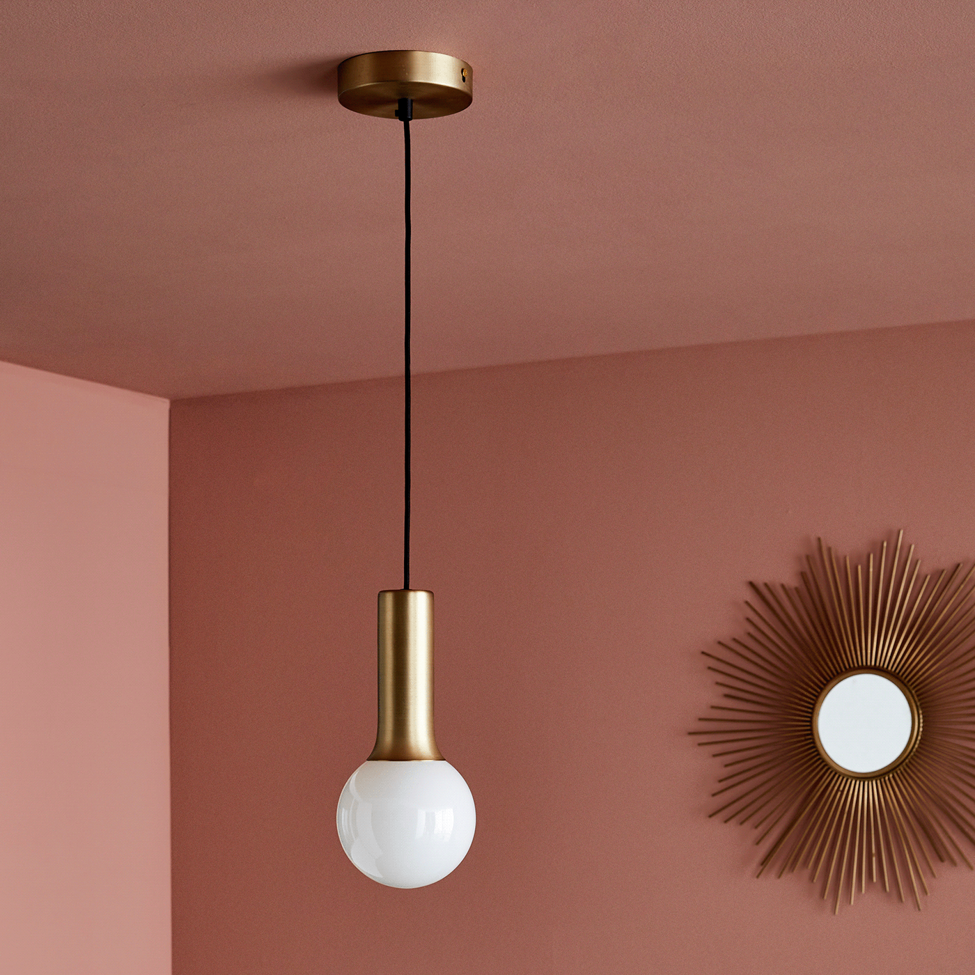 Antoine Gassion，a chandelier，product design，Mission Runway，Decorative bulb，