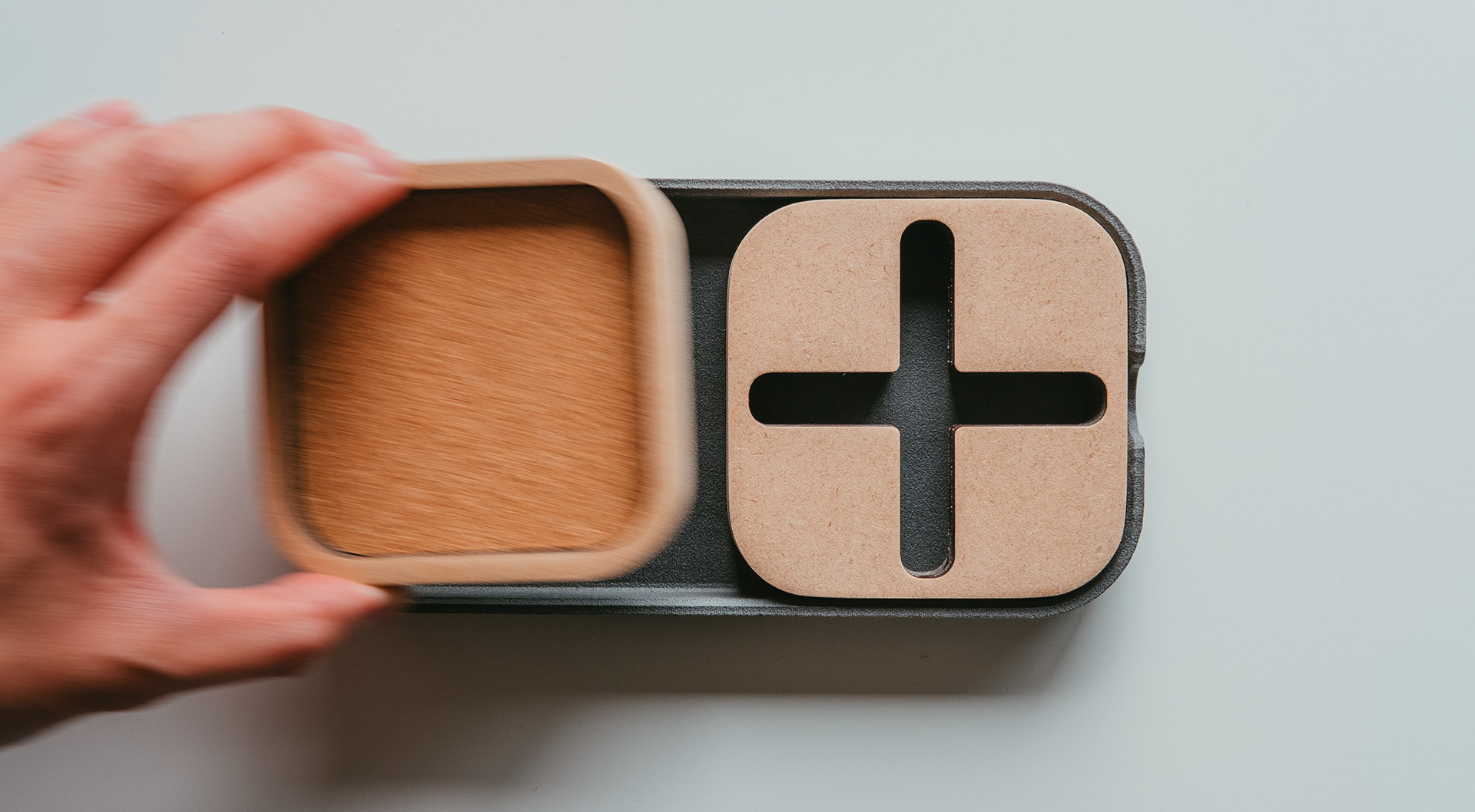 Samson Chung，Mobile modular desktop tray，product design，Modular design，