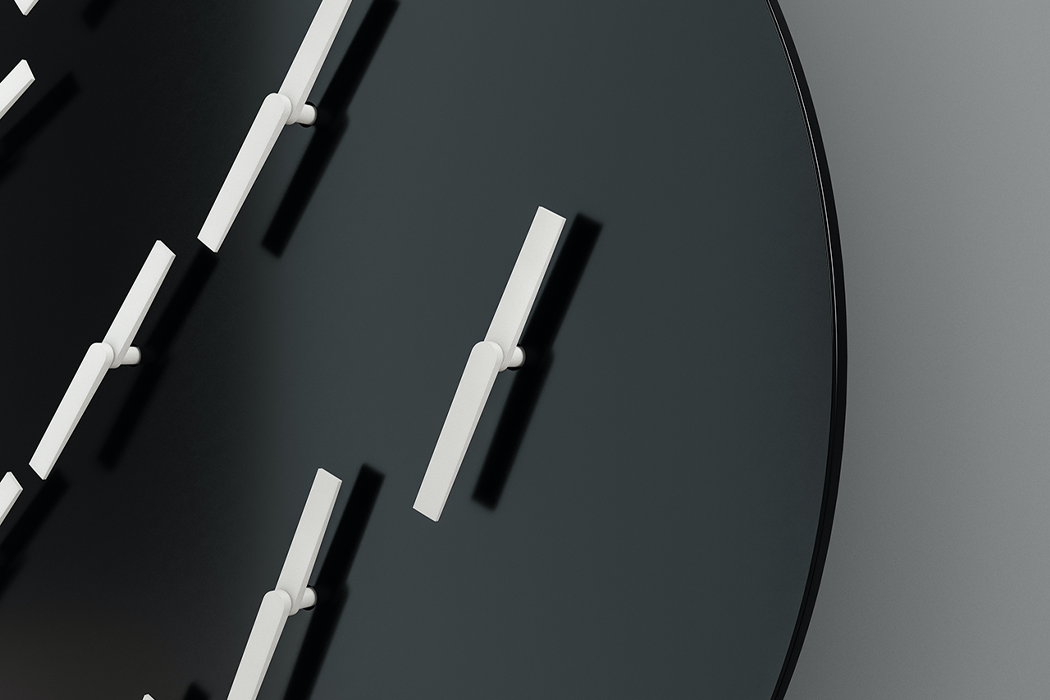 Humans Since 1982，ClockClock 9，Practical design，Timing clock，