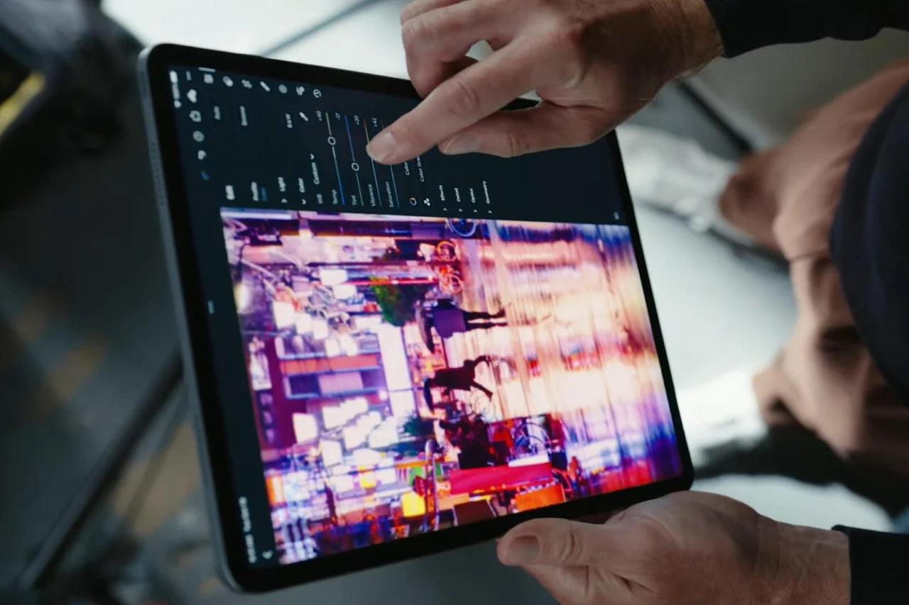 product design，exquisite，APPLE M2 IPAD PRO，Electronics，Appearance design，