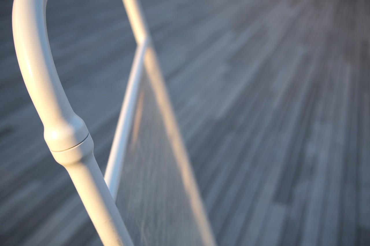 chair，product design，Industrial style，Simplicity，delicate，