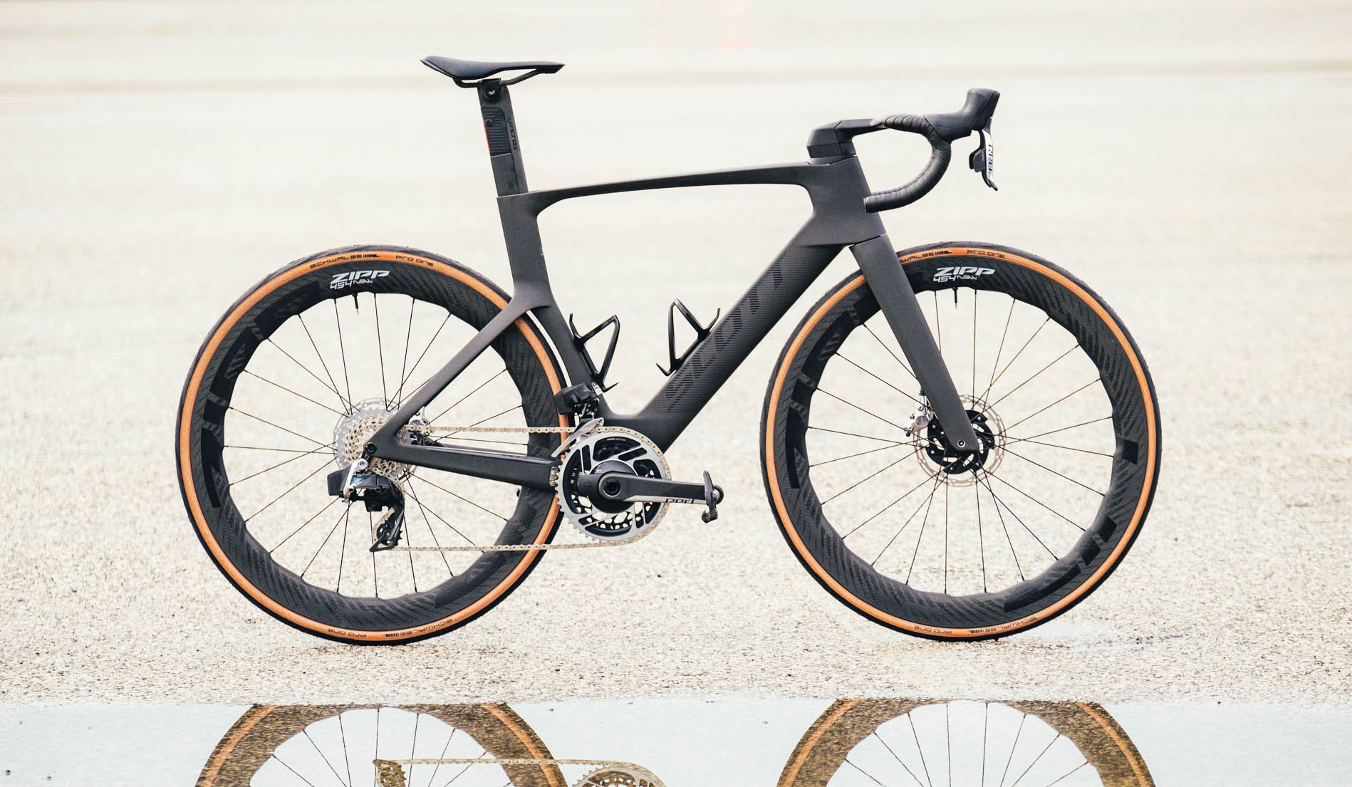 Bicycle，racing，aerodynamics，