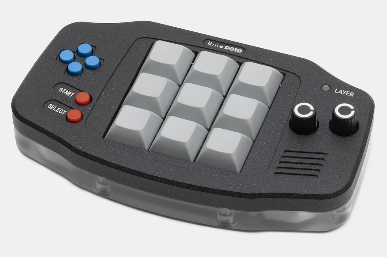 Handheld game console，Nintendo，NinDoio，