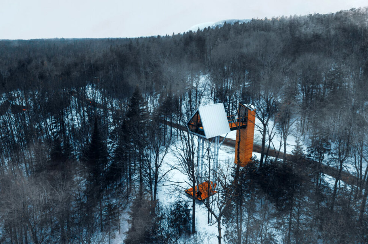 house，wooden ，Canada，High，