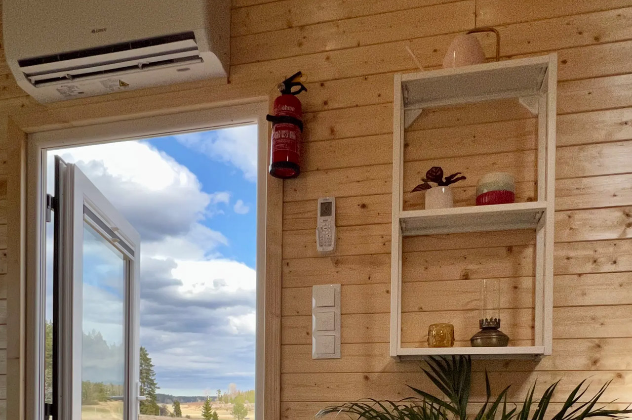 Sweden，ThermoWood，Wooden house，attic，portability，