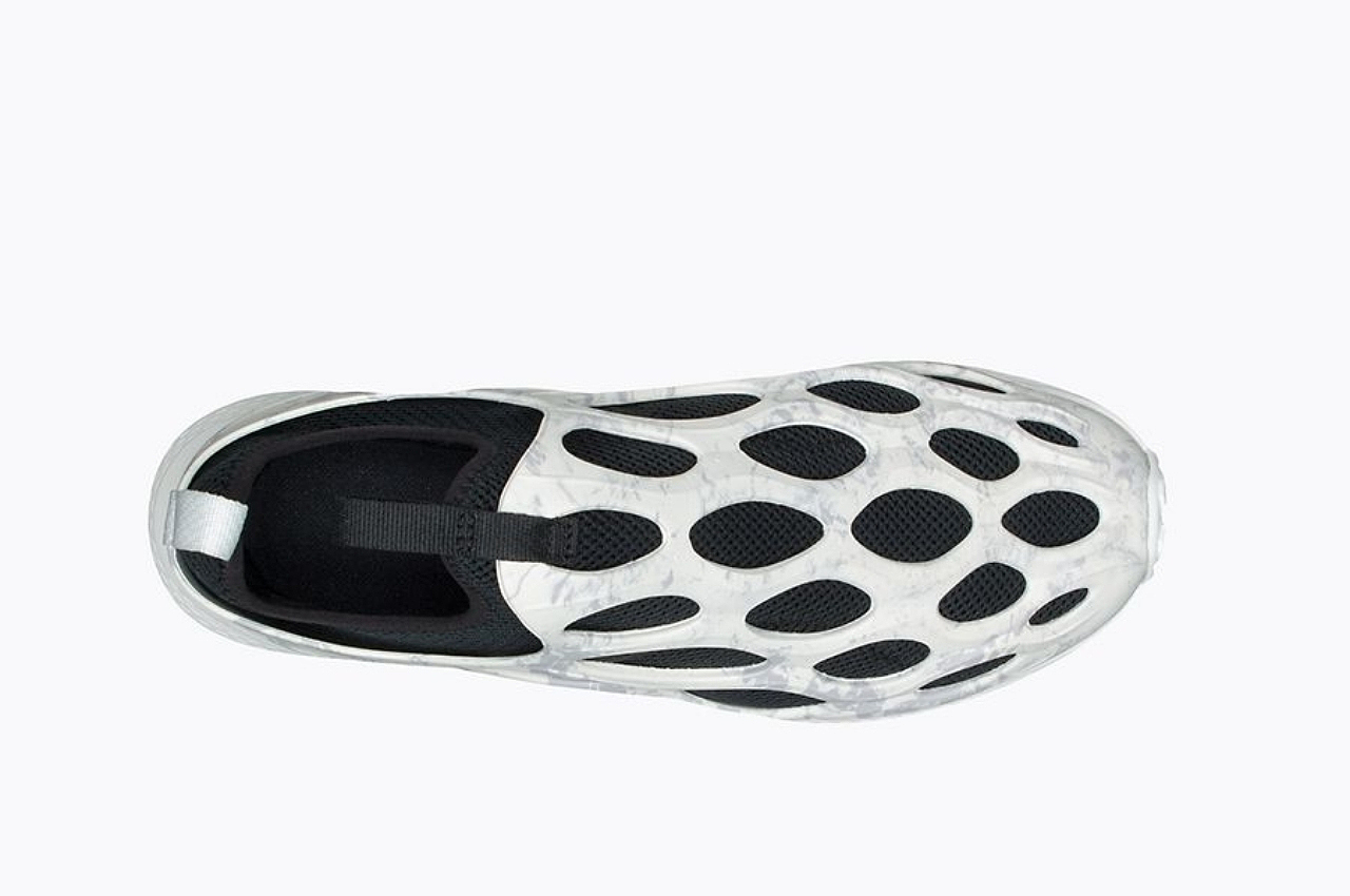 sneakers，EVA foam，Ergonomics，