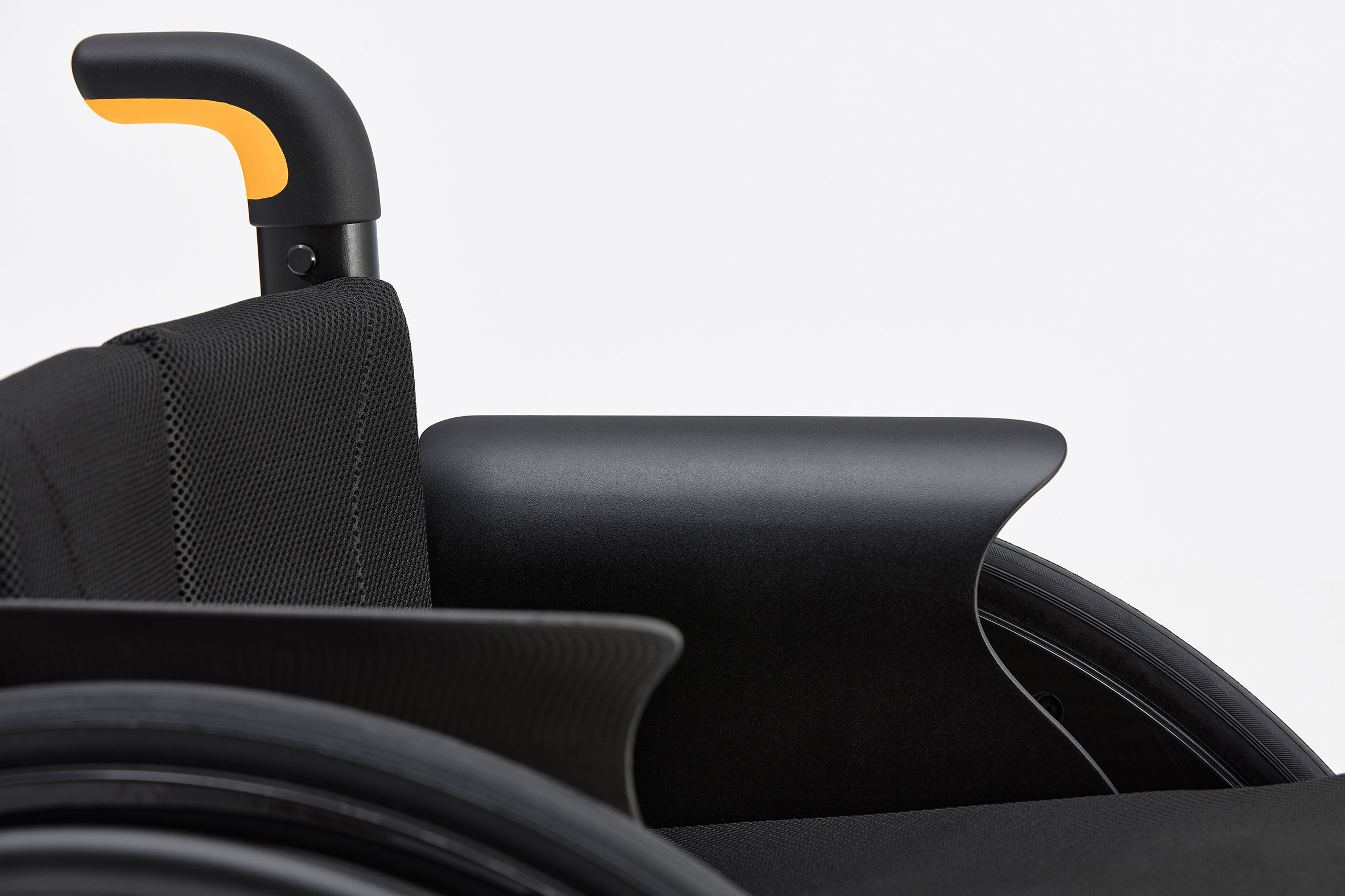 wheelchair，Foldable，Ergonomics，