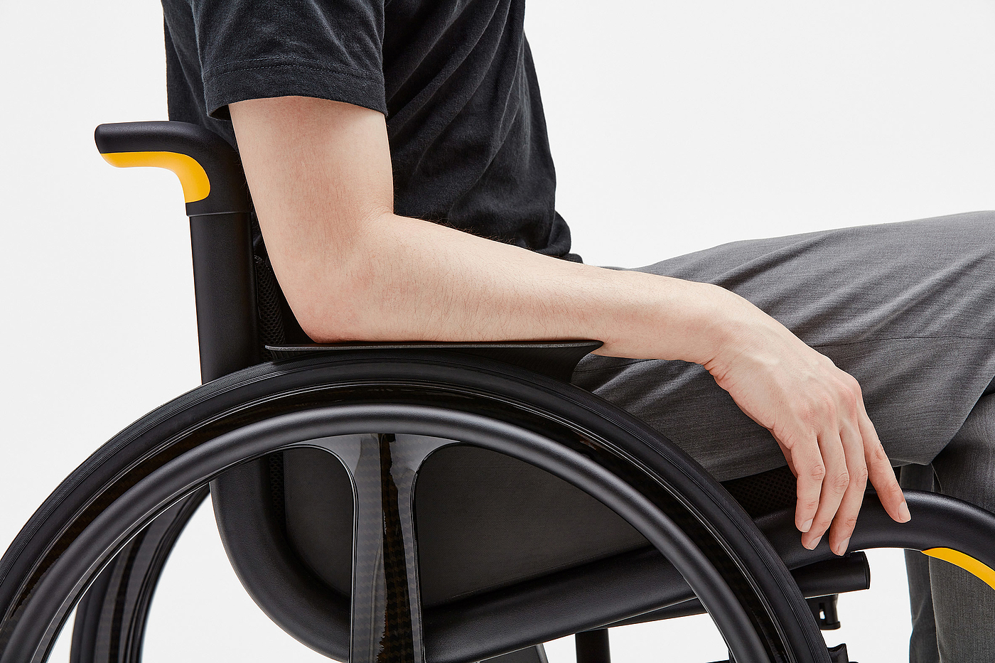 wheelchair，Foldable，Ergonomics，