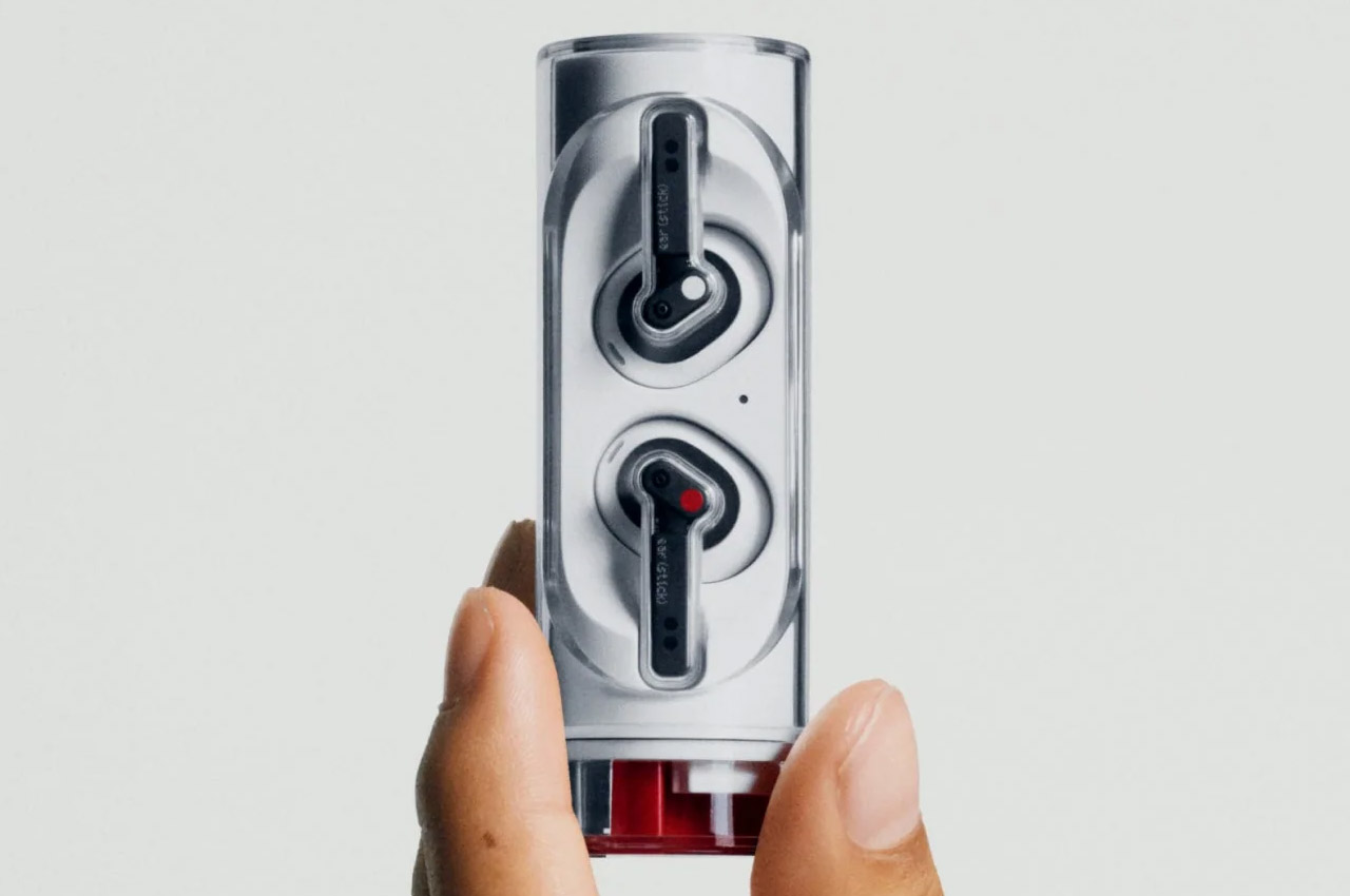 Earplugs，headset，Nothing，