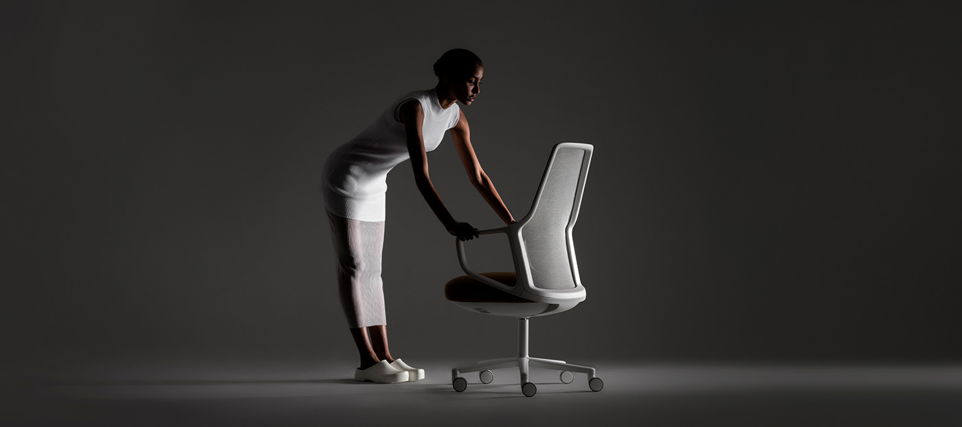 Calma，Swivel chair，Die cast aluminum，Andreu World，