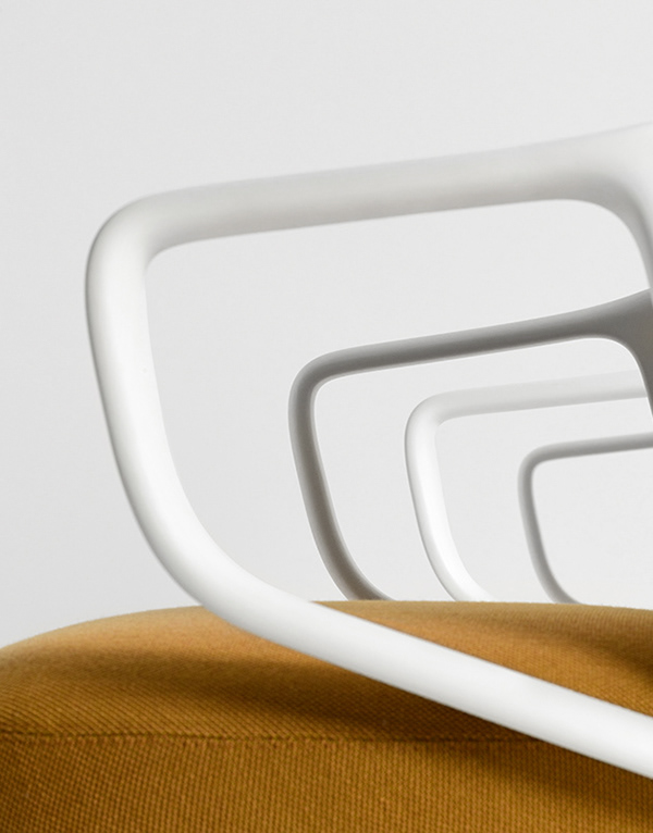 Calma，Swivel chair，Die cast aluminum，Andreu World，