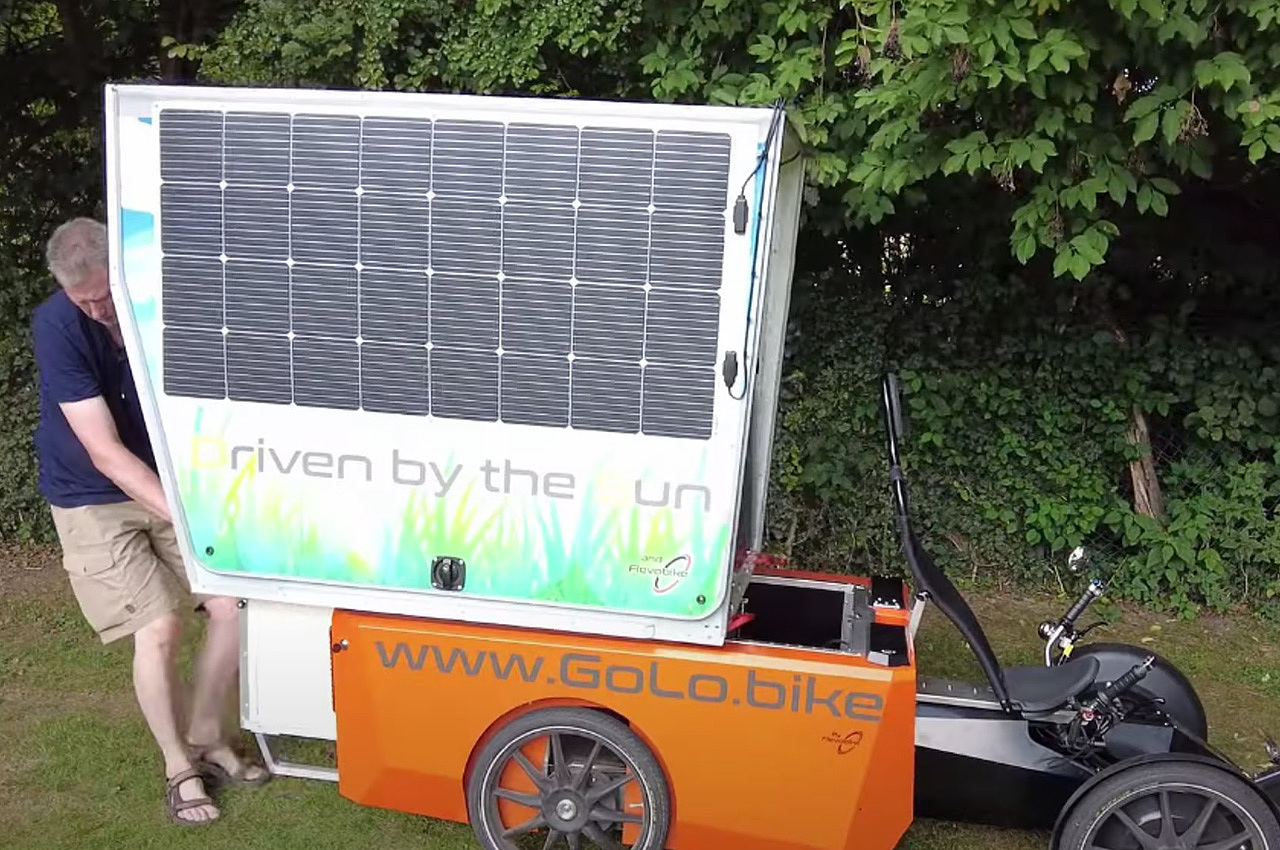 Camping Trailer，
