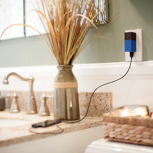 portable battery，Plug，portable source，mobile phone，