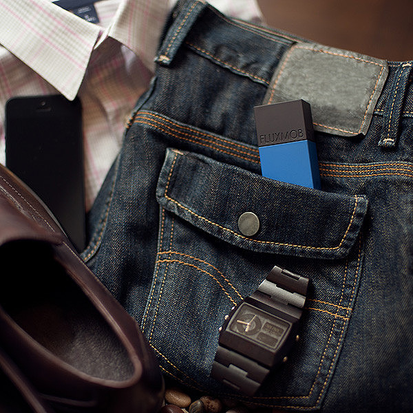 portable battery，Plug，portable source，mobile phone，