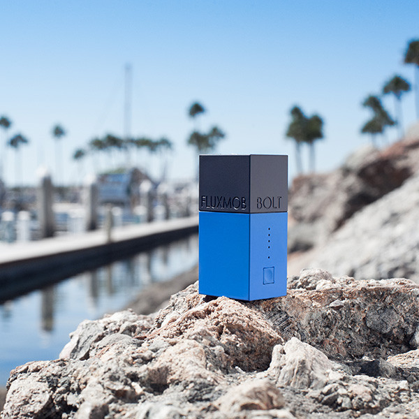 portable battery，Plug，portable source，mobile phone，