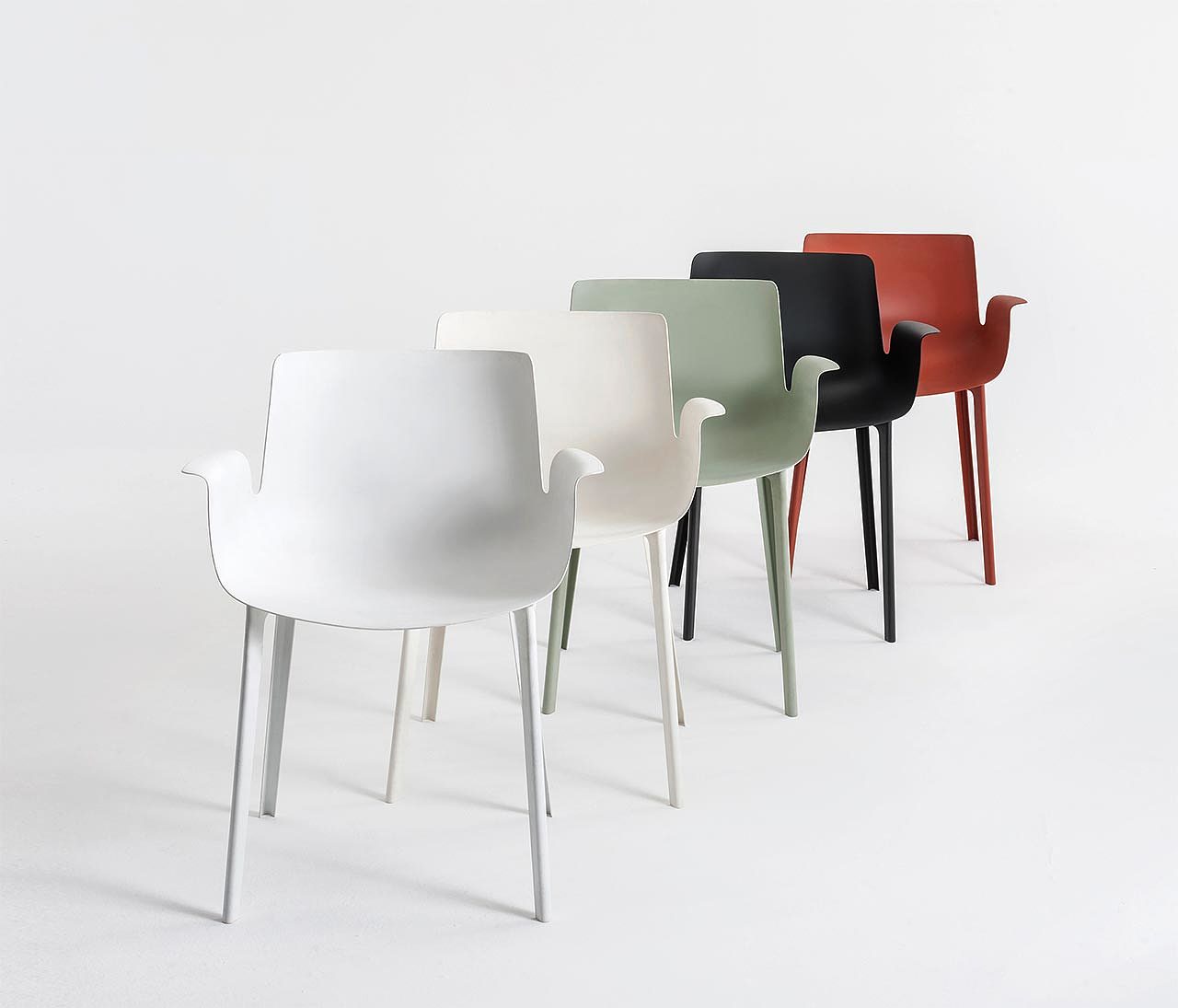 Italy，chair，Piuma，2017 red dot，