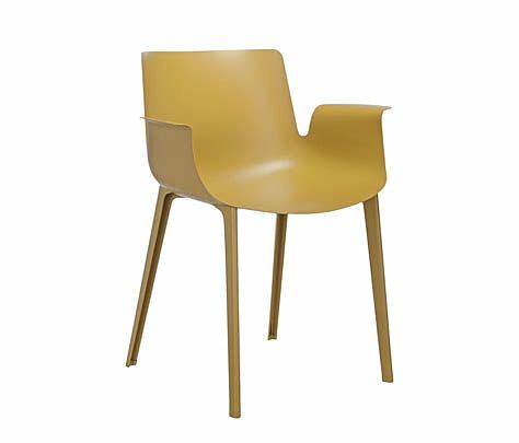 Italy，chair，Piuma，2017 red dot，