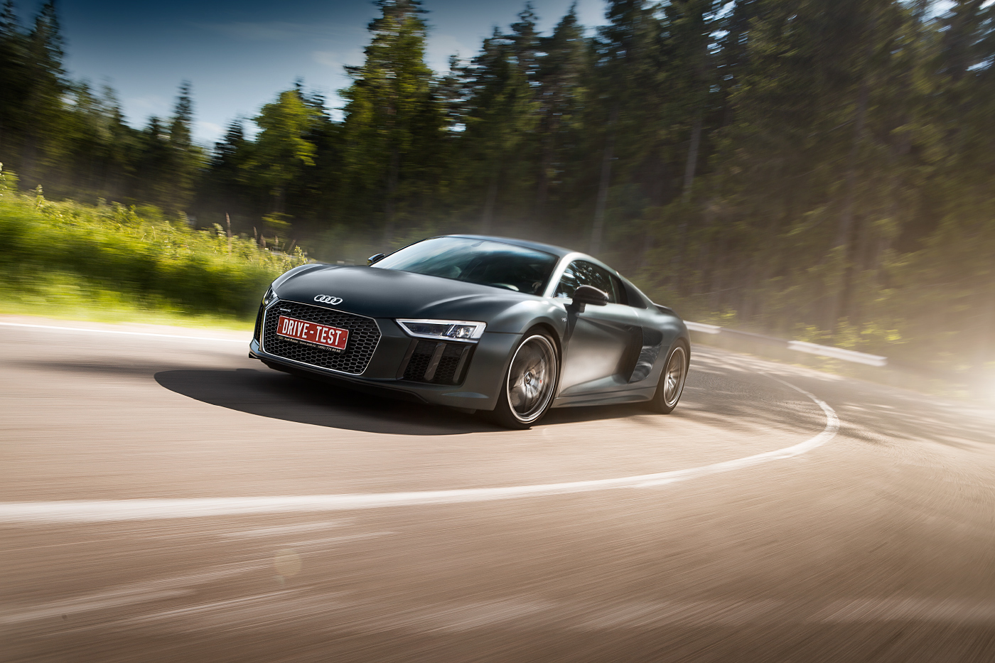 Reprint，traffic，automobile，audi，