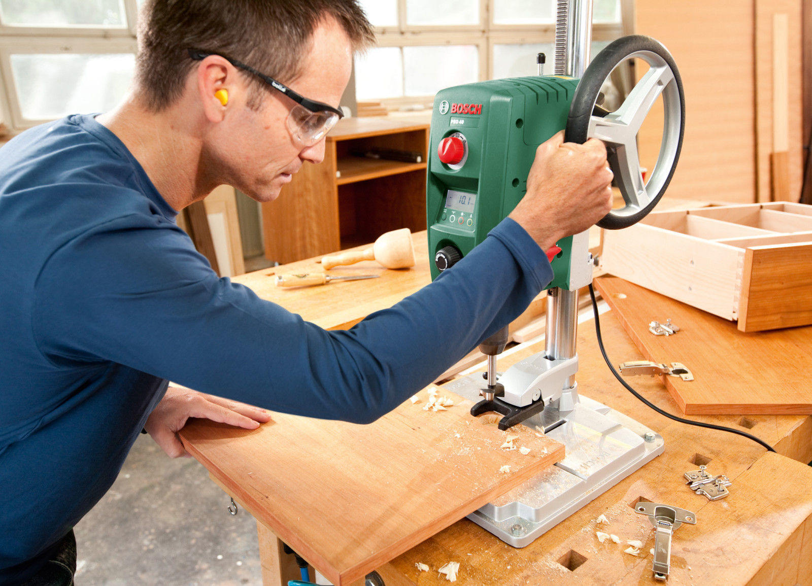 industrial design，product design，Electric tool，Bosch ，if，hold，