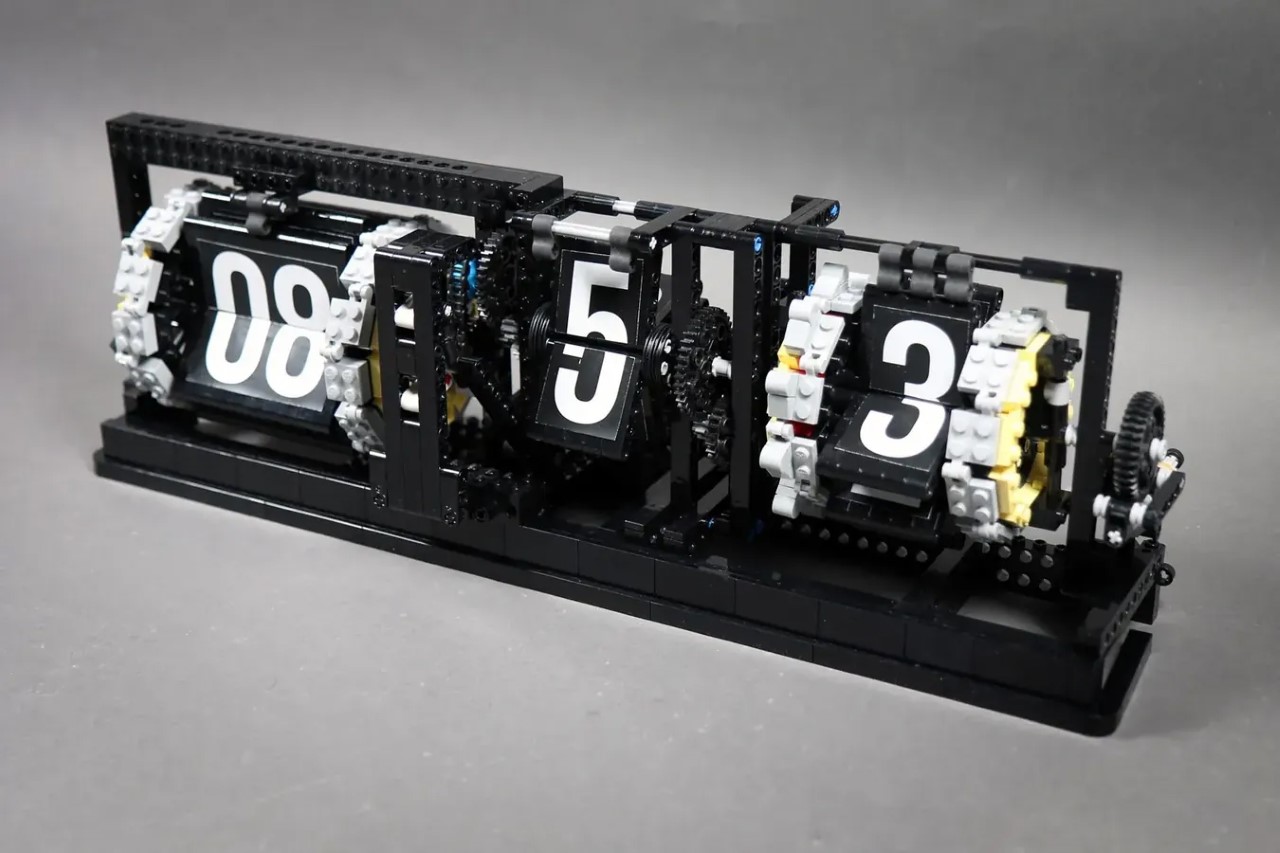 Lego，flip clock ，Mechanical clock，Lego creativity，