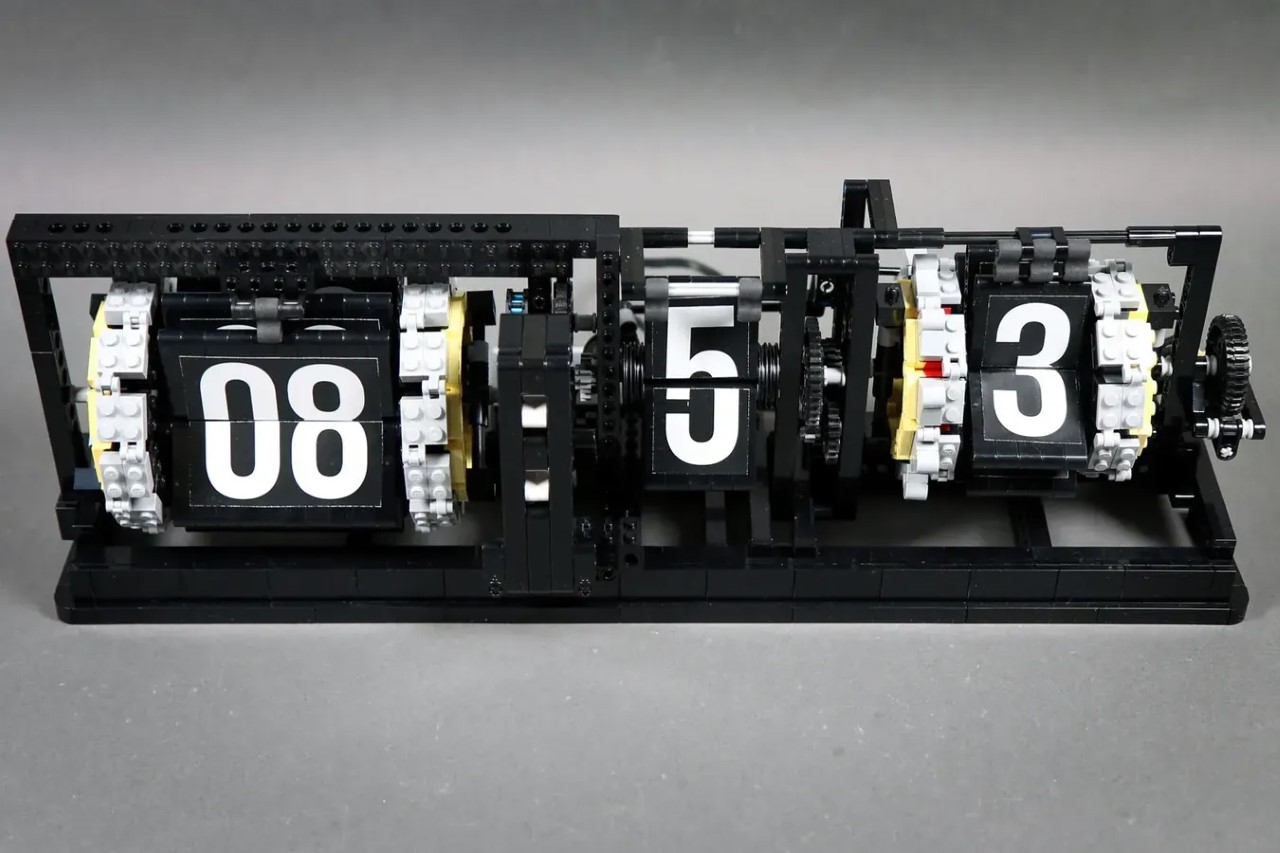 Lego，flip clock ，Mechanical clock，Lego creativity，