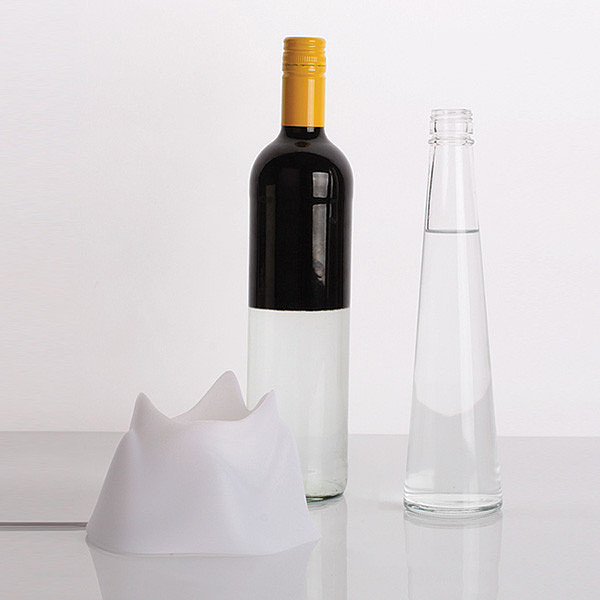 lamps and lanterns，Water bottle，household electrical appliances，Desk lamp，Atmosphere lamp，