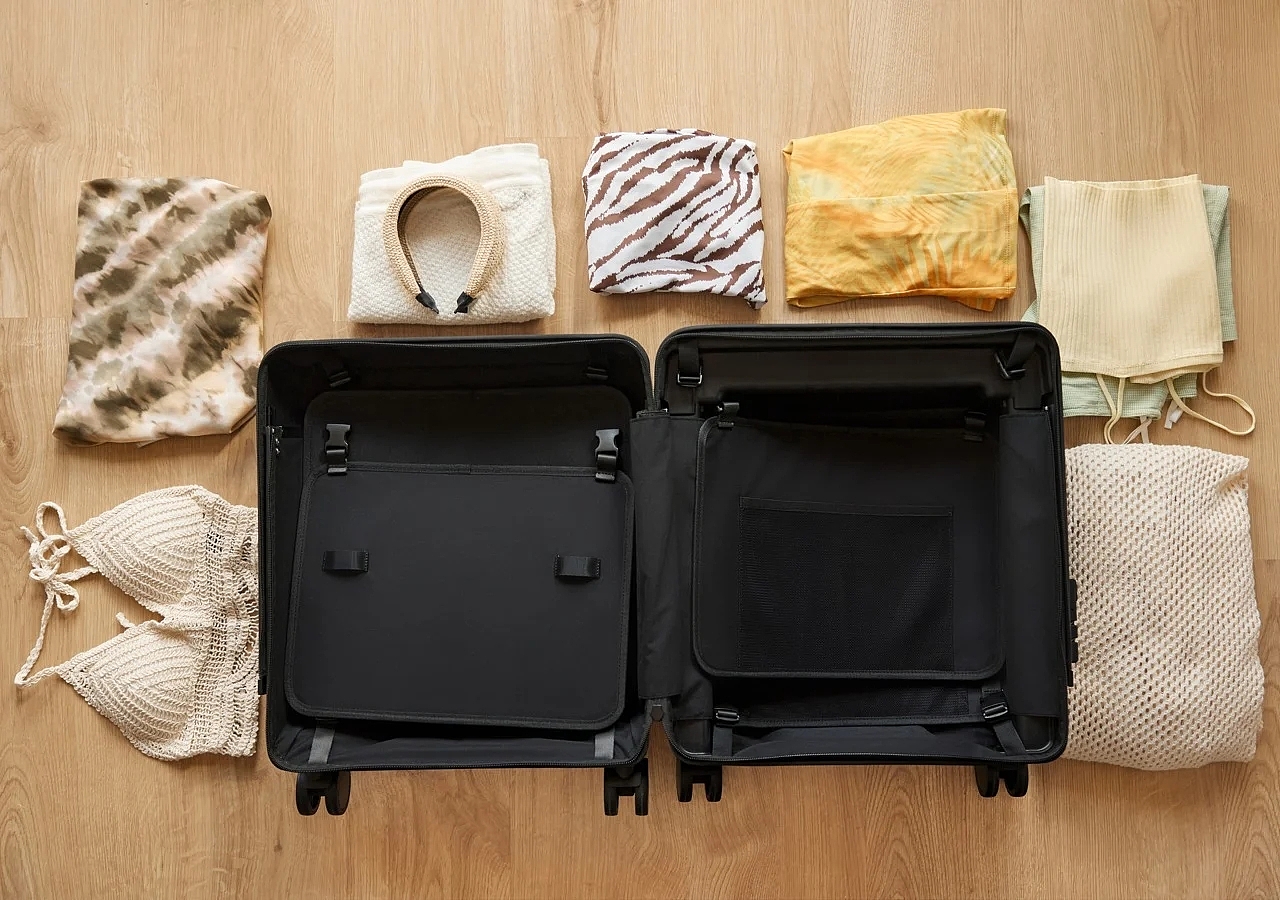 Travel Bag，Retractable Travel Bag，industrial design，product design，trunk，VELO，