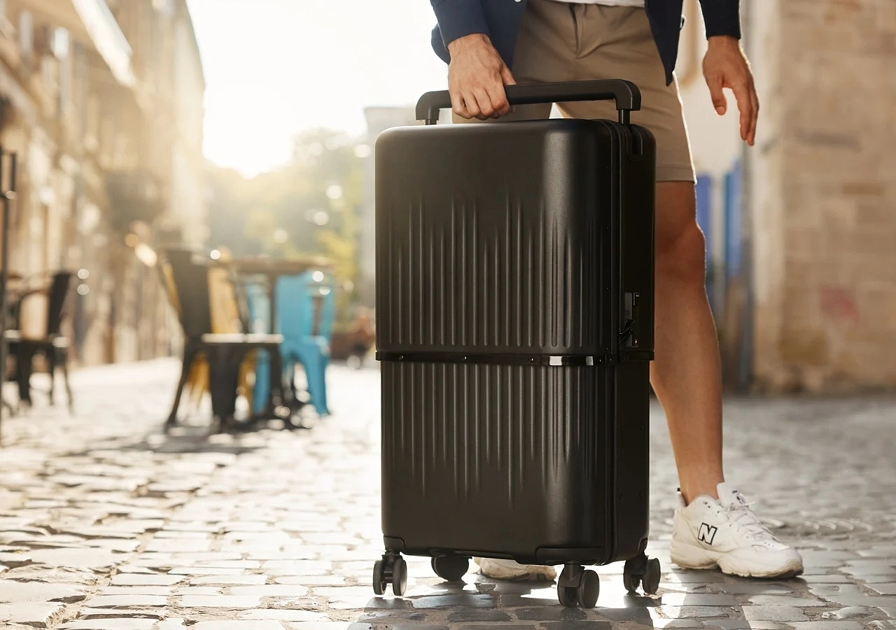 Travel Bag，Retractable Travel Bag，industrial design，product design，trunk，VELO，