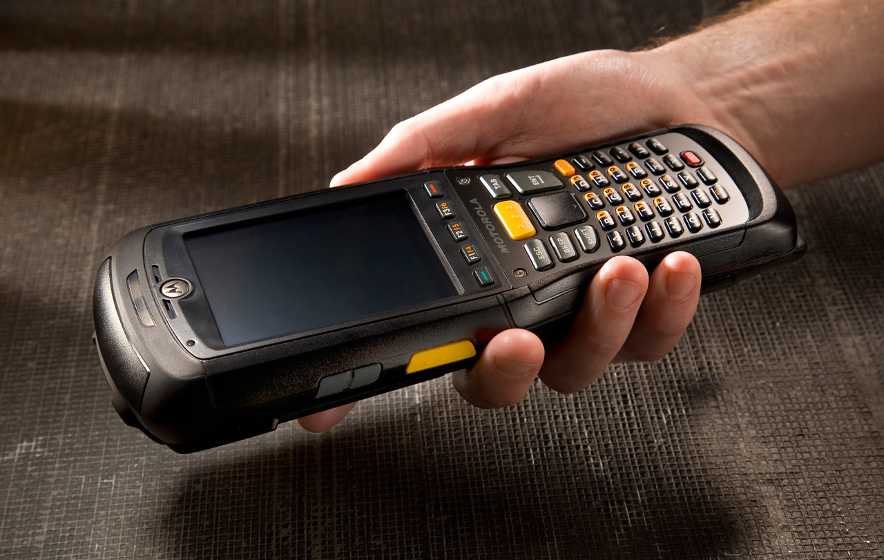 industrial design，electronic product，Handheld device，communication，walkie-talkie，Motorola，