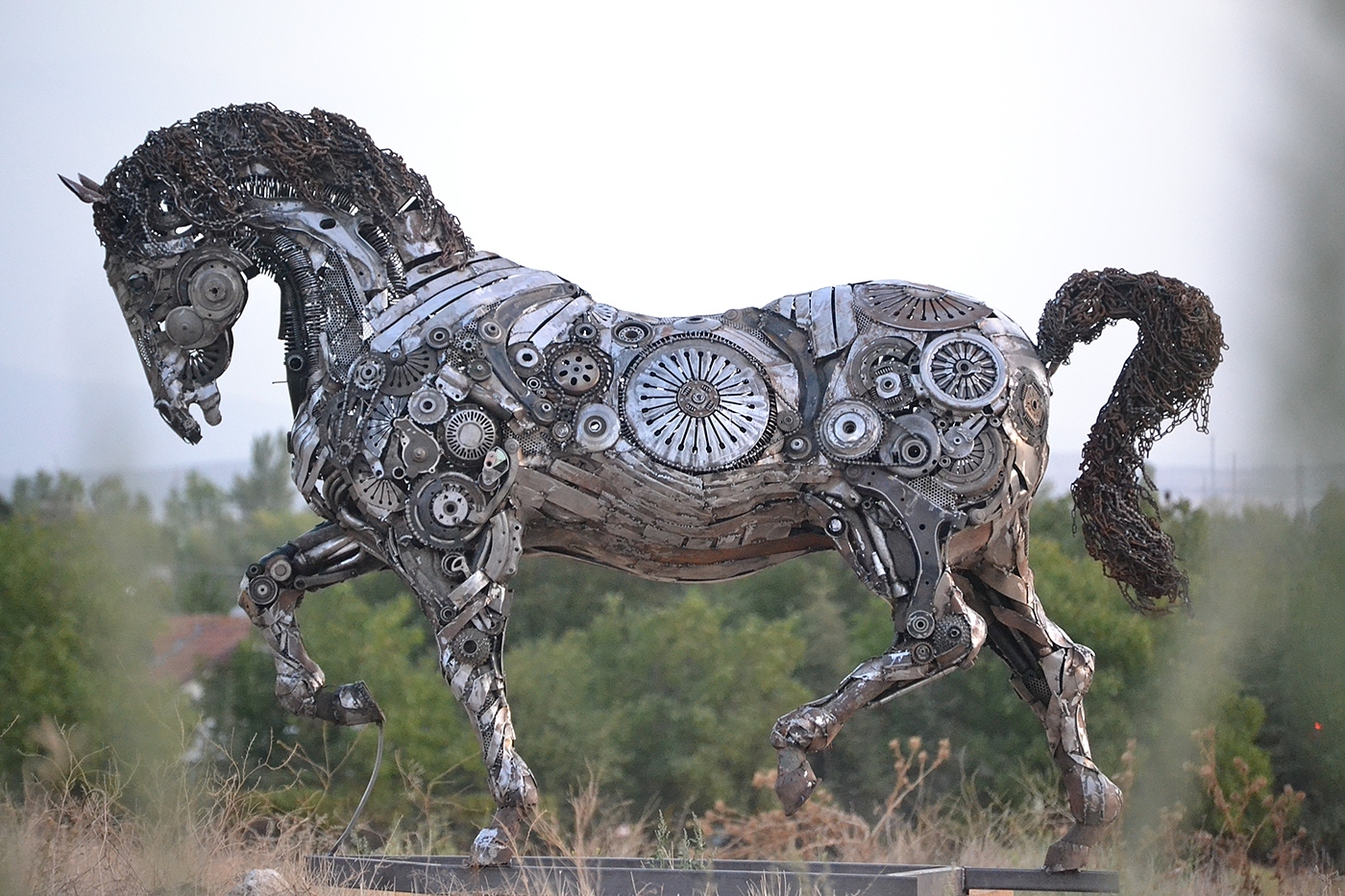 environment protection，Sculpture，waste，Metallic materials，