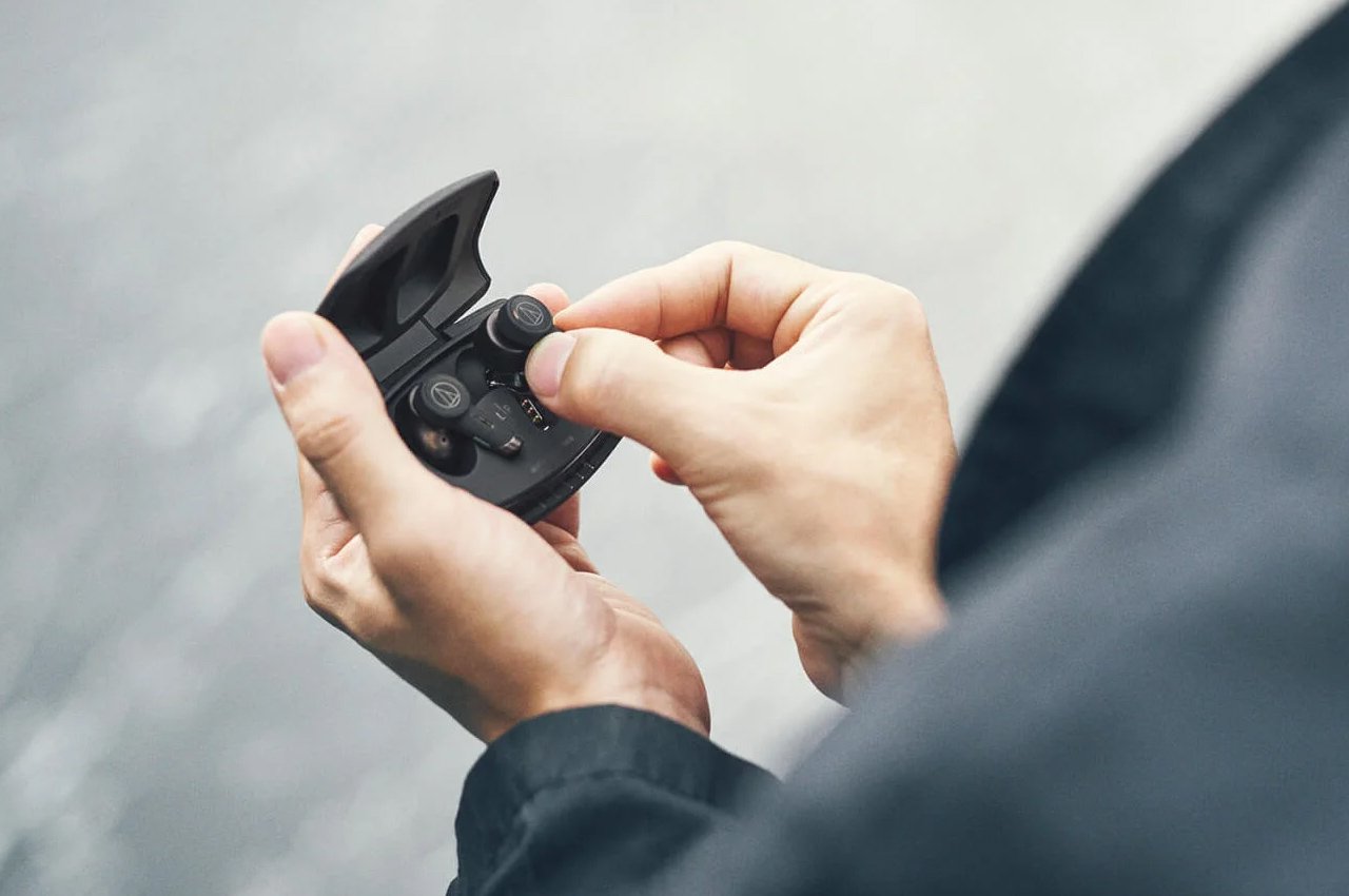 headset，Audio technology，music，Audio Technica，