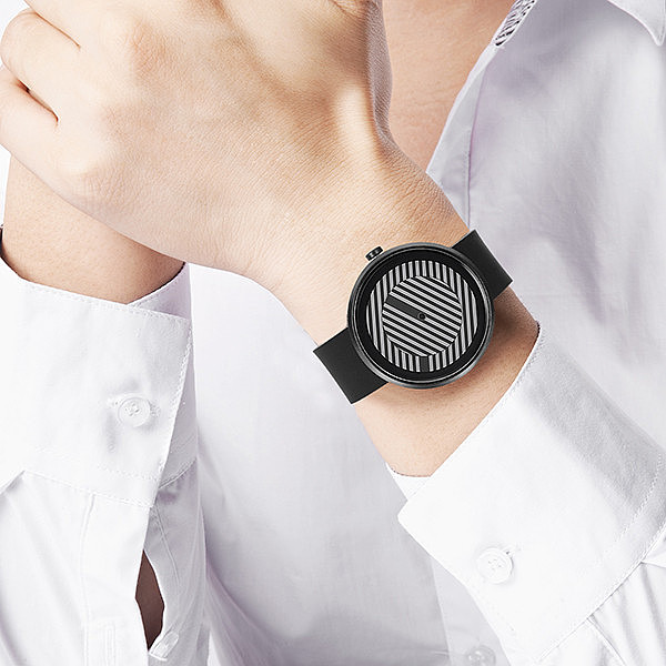 Wrist watch，Fashion Watch，fashion，collocation，stripe，