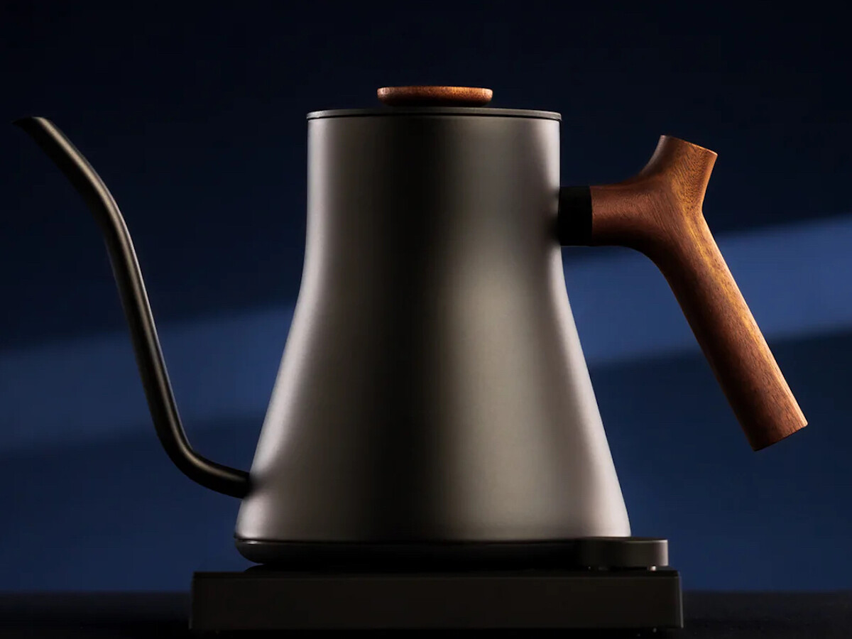 Electric kettle，Appearance design，product design，exquisite，intelligence，