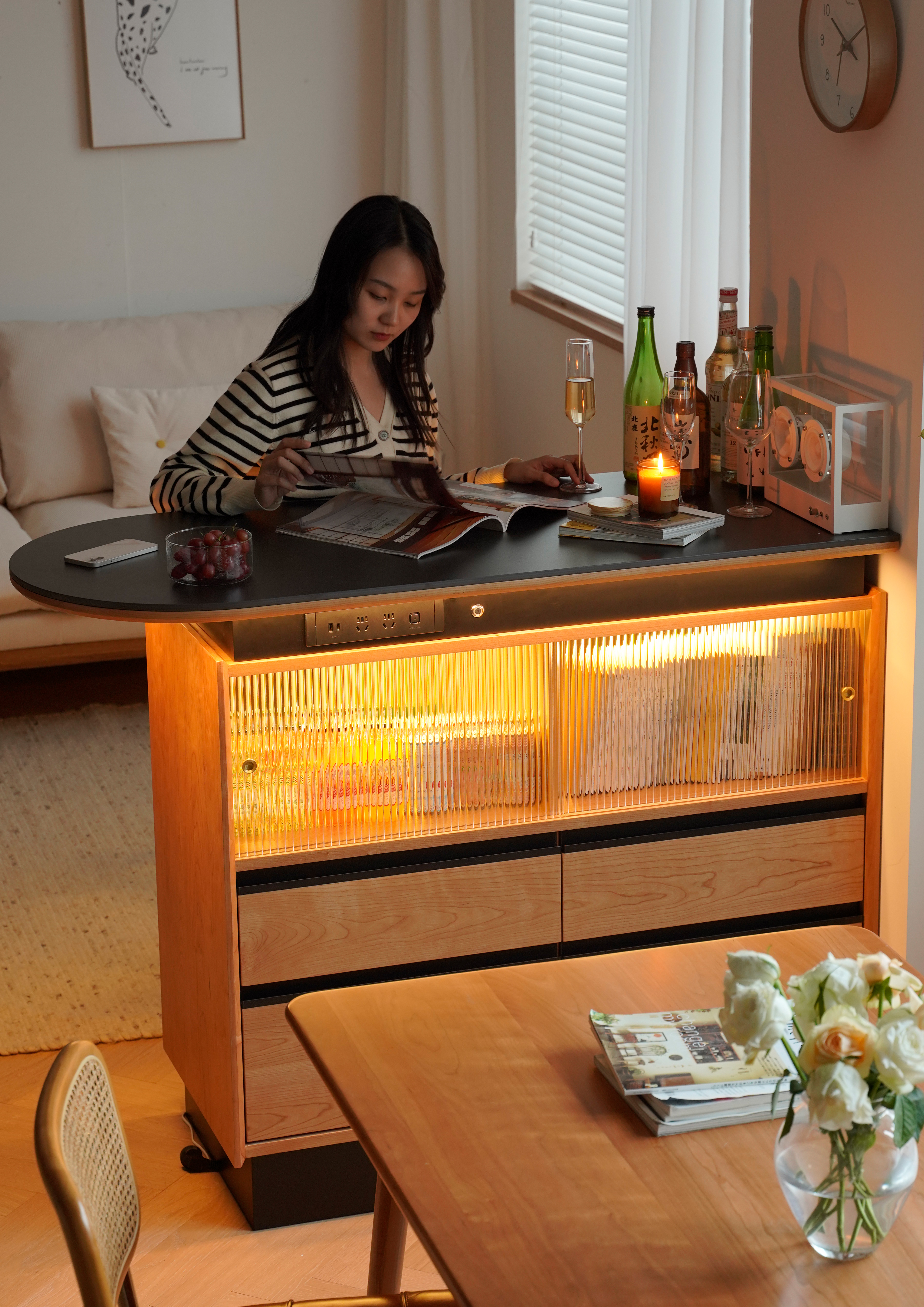 product design，furniture design ，Island Platform，Solid wood island platform，Solid wood furniture，Living room furniture，Rock board island platform，Island furniture，