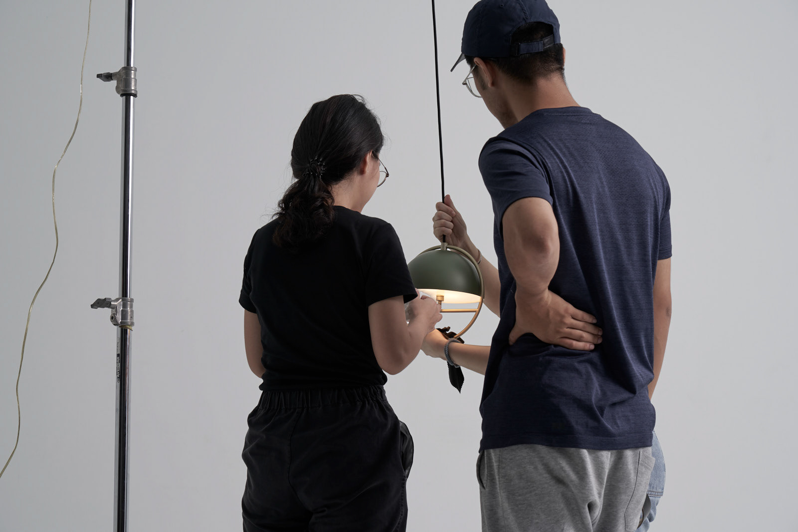 Huan-Rou Chang，HUAN，"Moon Gate"，lighting design ，product design，