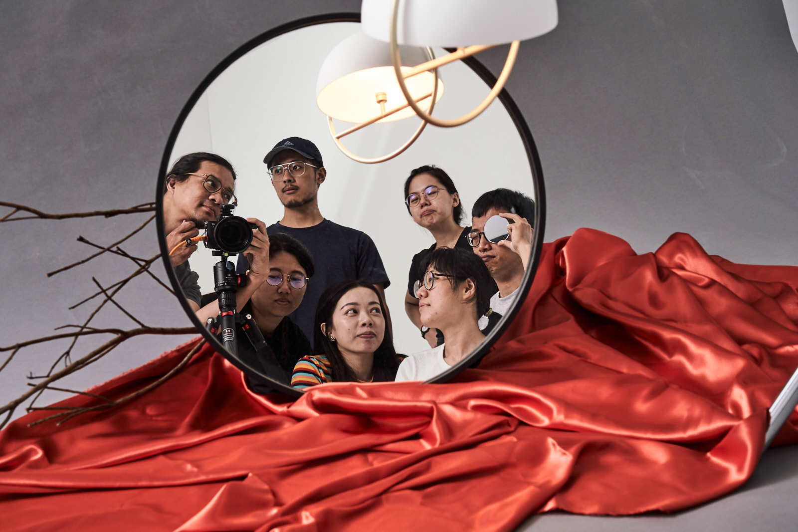 Huan-Rou Chang，HUAN，"Moon Gate"，lighting design ，product design，