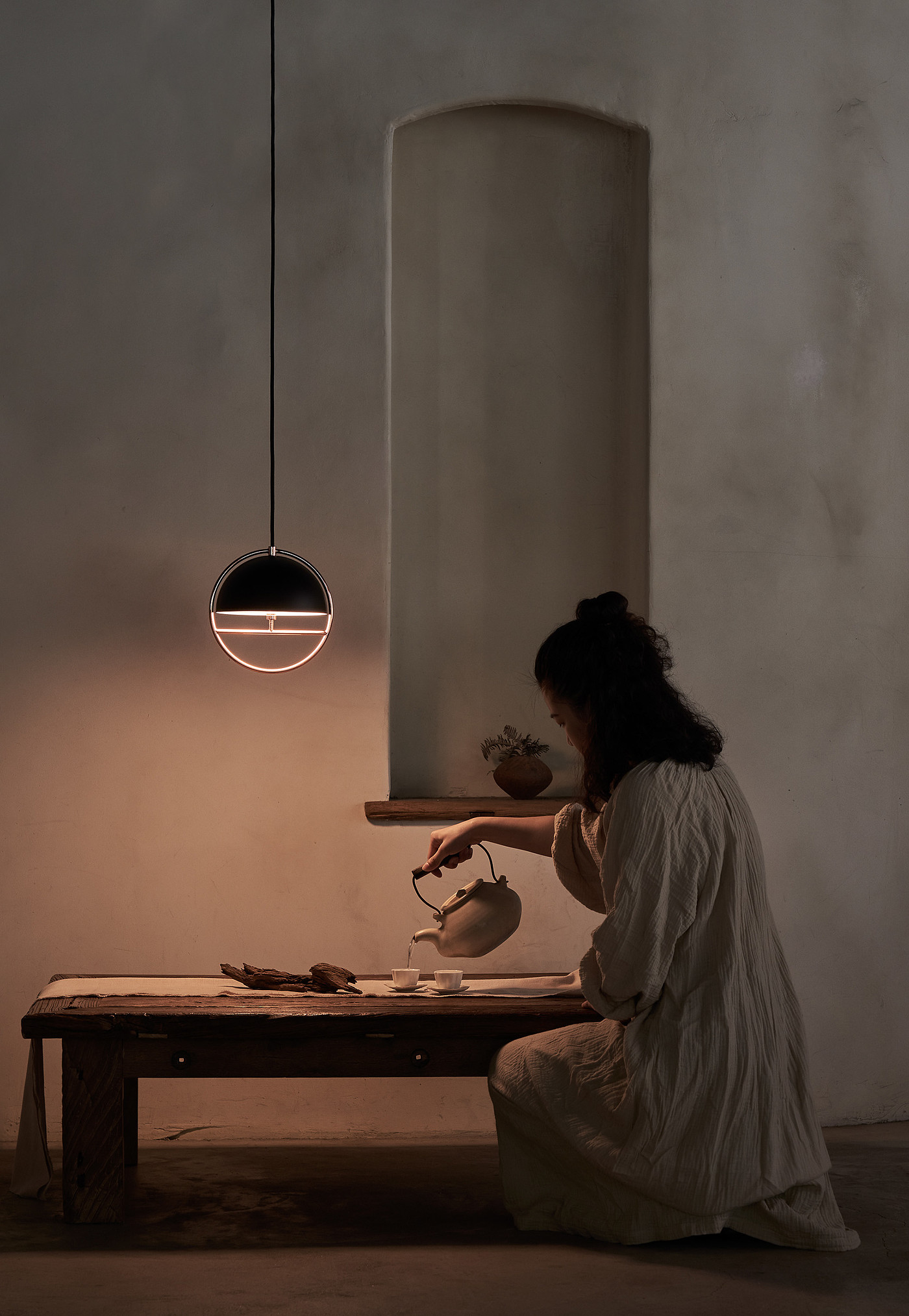 Huan-Rou Chang，HUAN，"Moon Gate"，lighting design ，product design，
