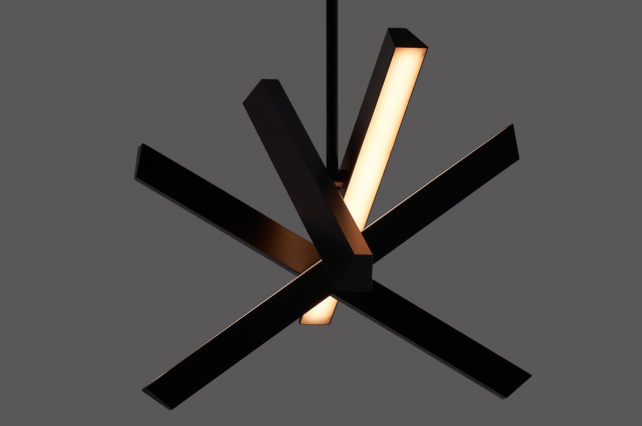 Huan-Rou Chang，a chandelier，product design，Aesthetic design，Configurable art decoration，KONNECT chandelier，Movable design，