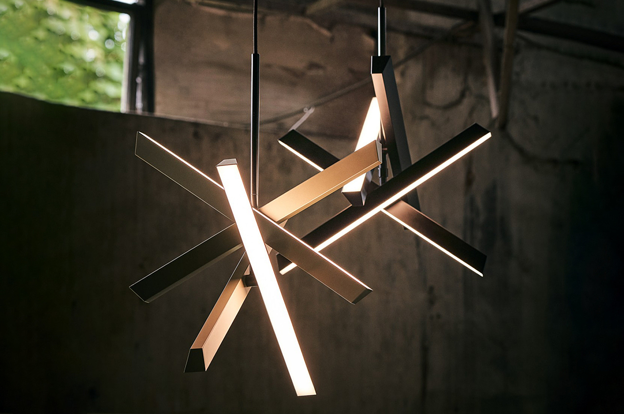 Huan-Rou Chang，a chandelier，product design，Aesthetic design，Configurable art decoration，KONNECT chandelier，Movable design，