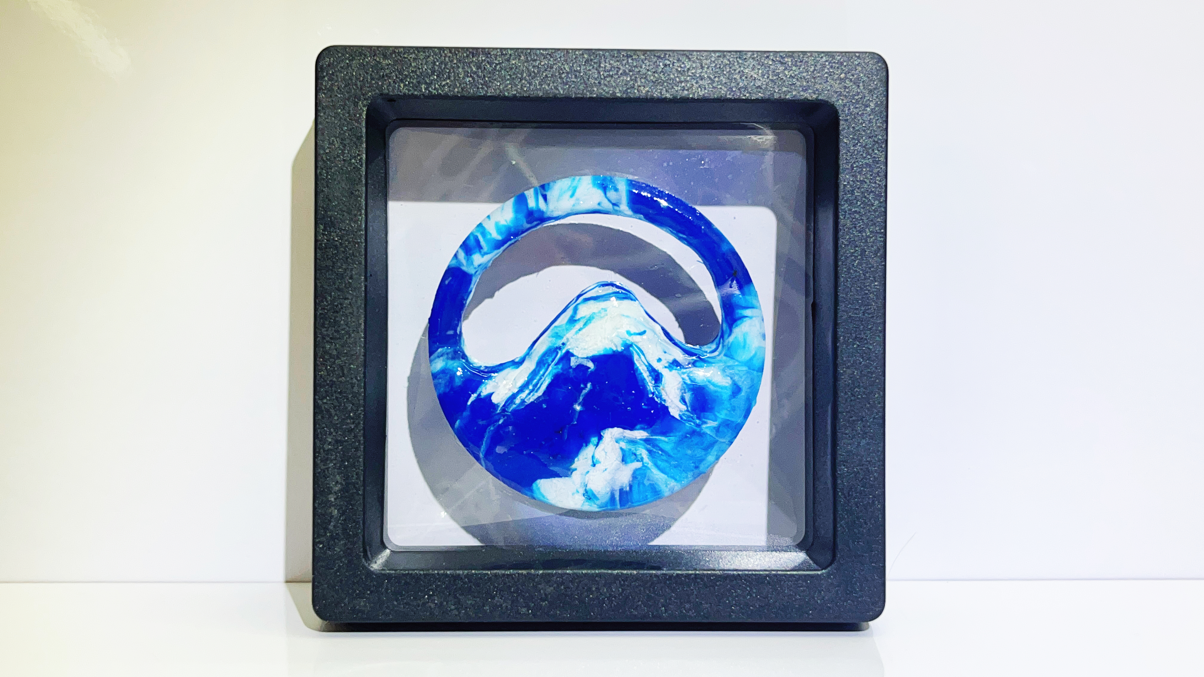 Sustainable design，regenerate，bottle cap，Snow Mountain，Art，