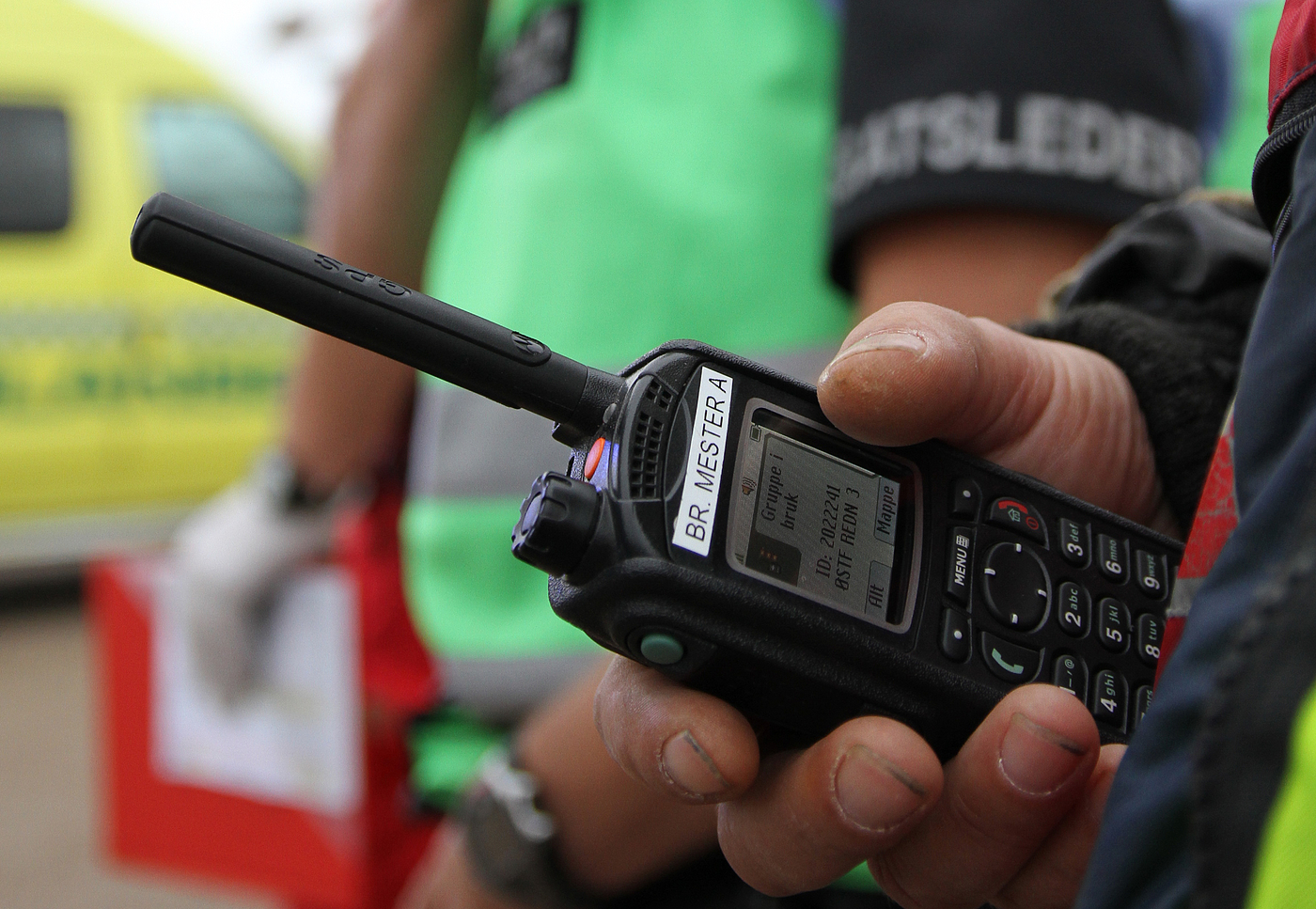 walkie-talkie，ST7000TETRA，2017 red dot，