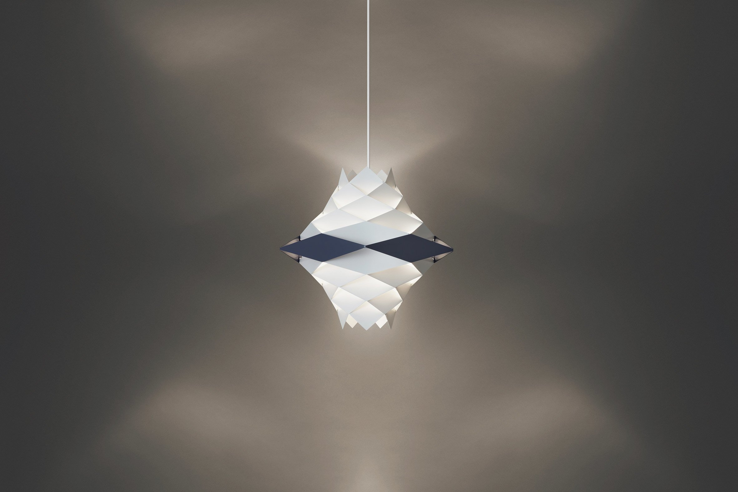 Design，lighting，a chandelier，Yamagiwa，