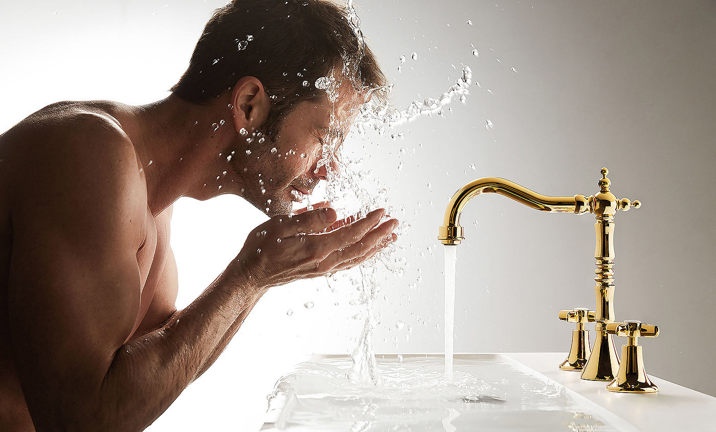 water tap，Appearance design，Metal，industrial design，