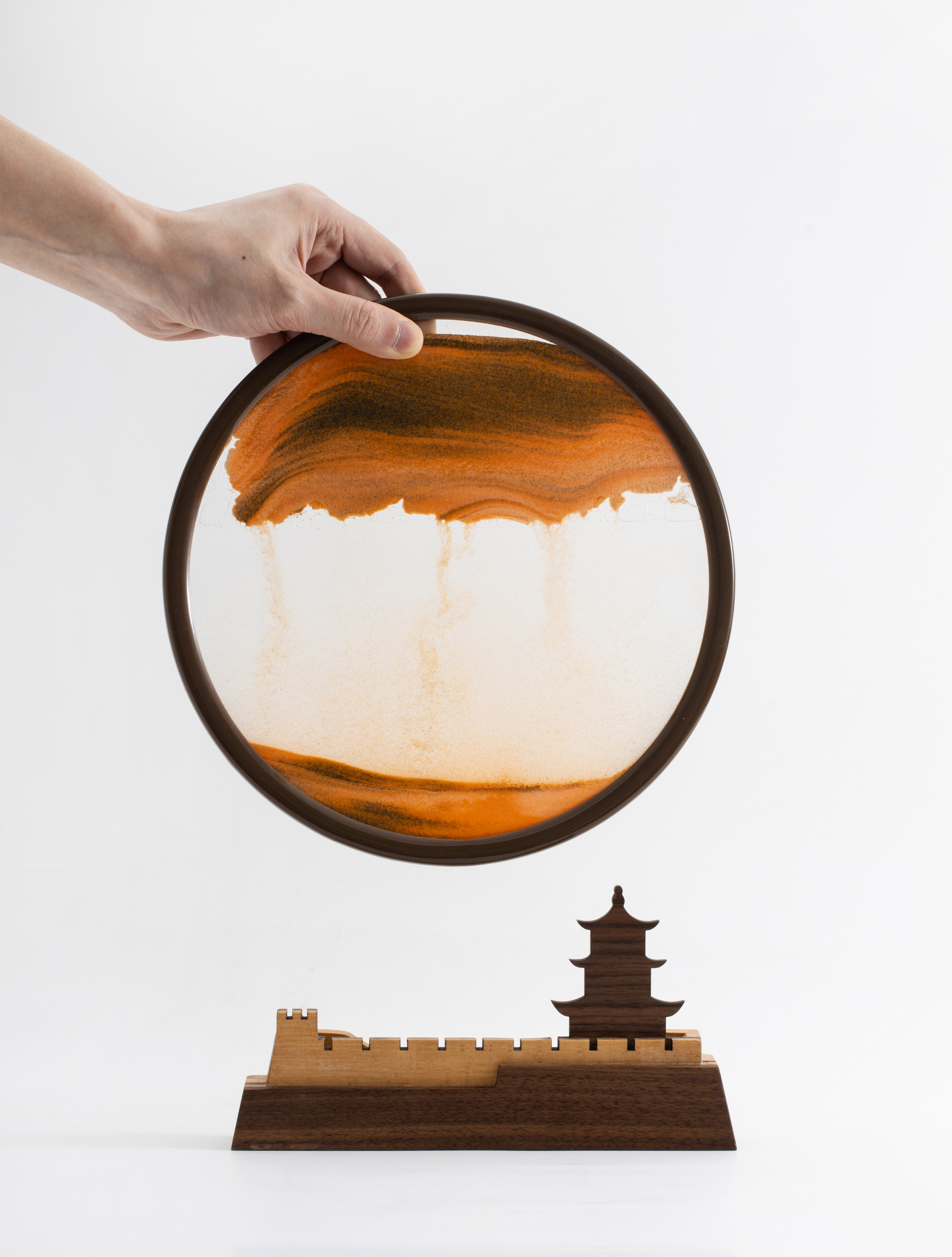 Sand painting，desert，hourglass，Red deer，