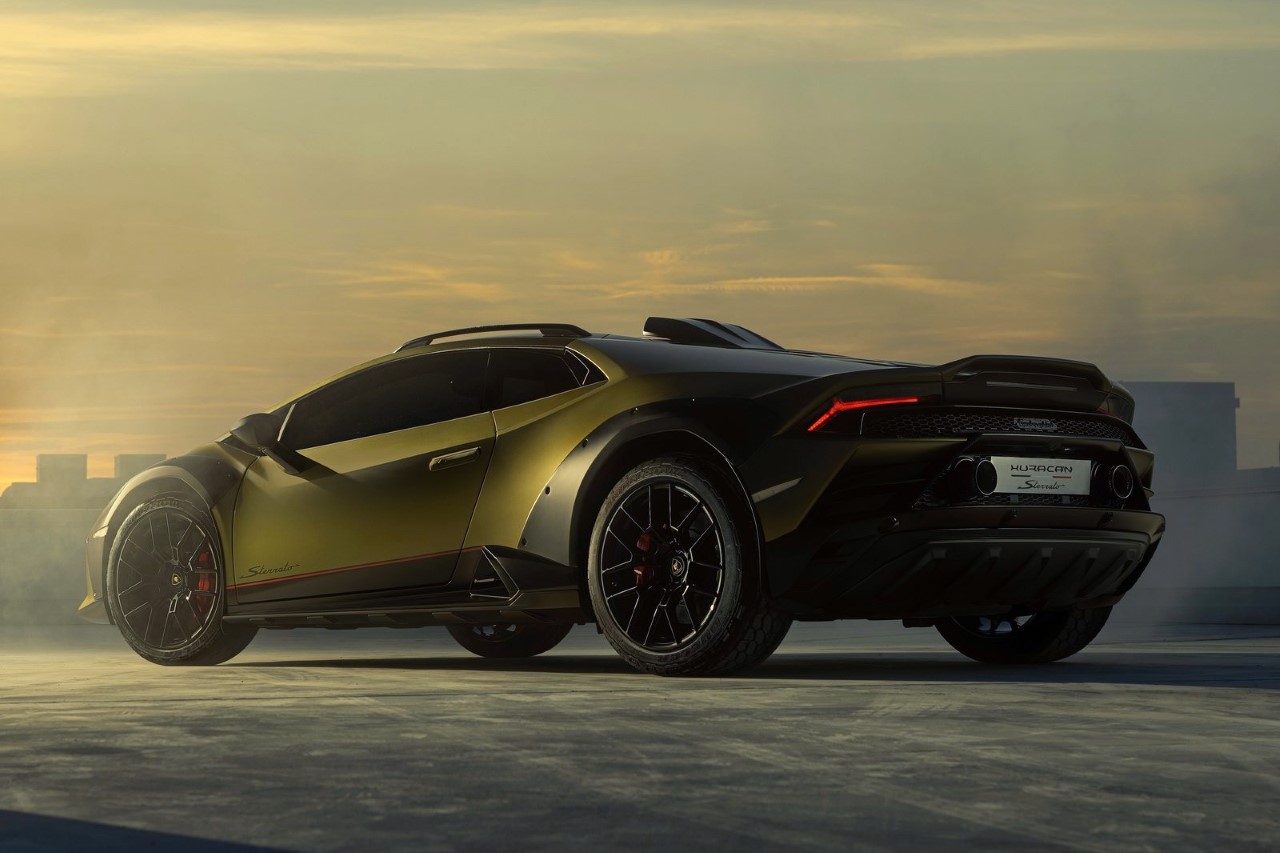 vehicle，Sports car，Lamborghini，Off-road sports car，Design，