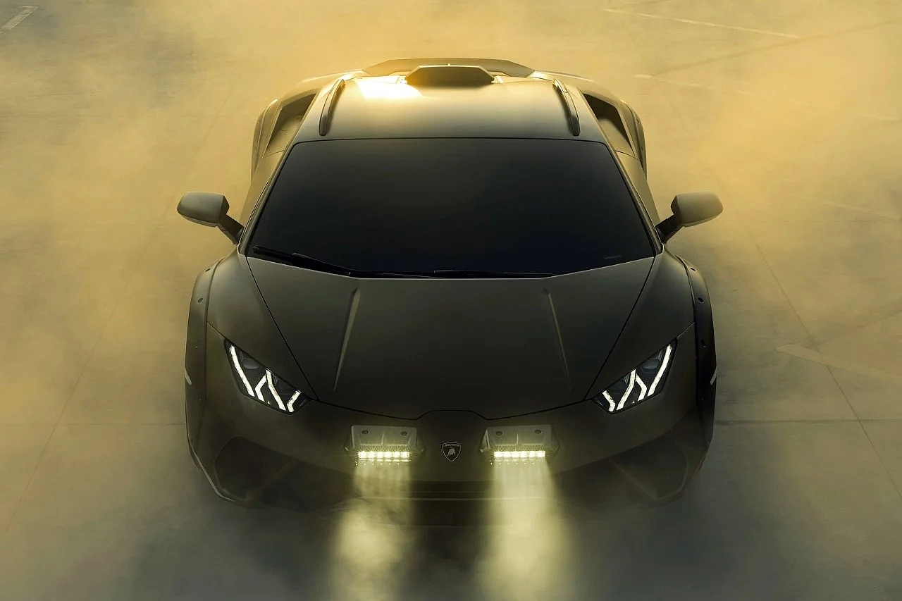 vehicle，Sports car，Lamborghini，Off-road sports car，Design，
